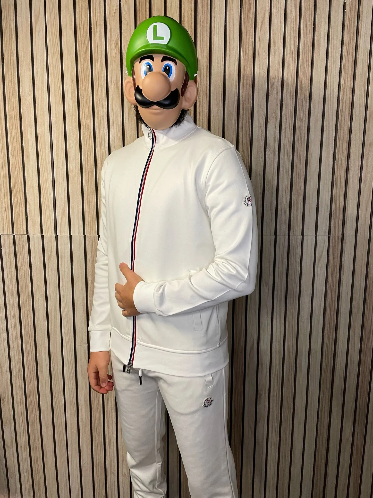Moncler Trainingspak White