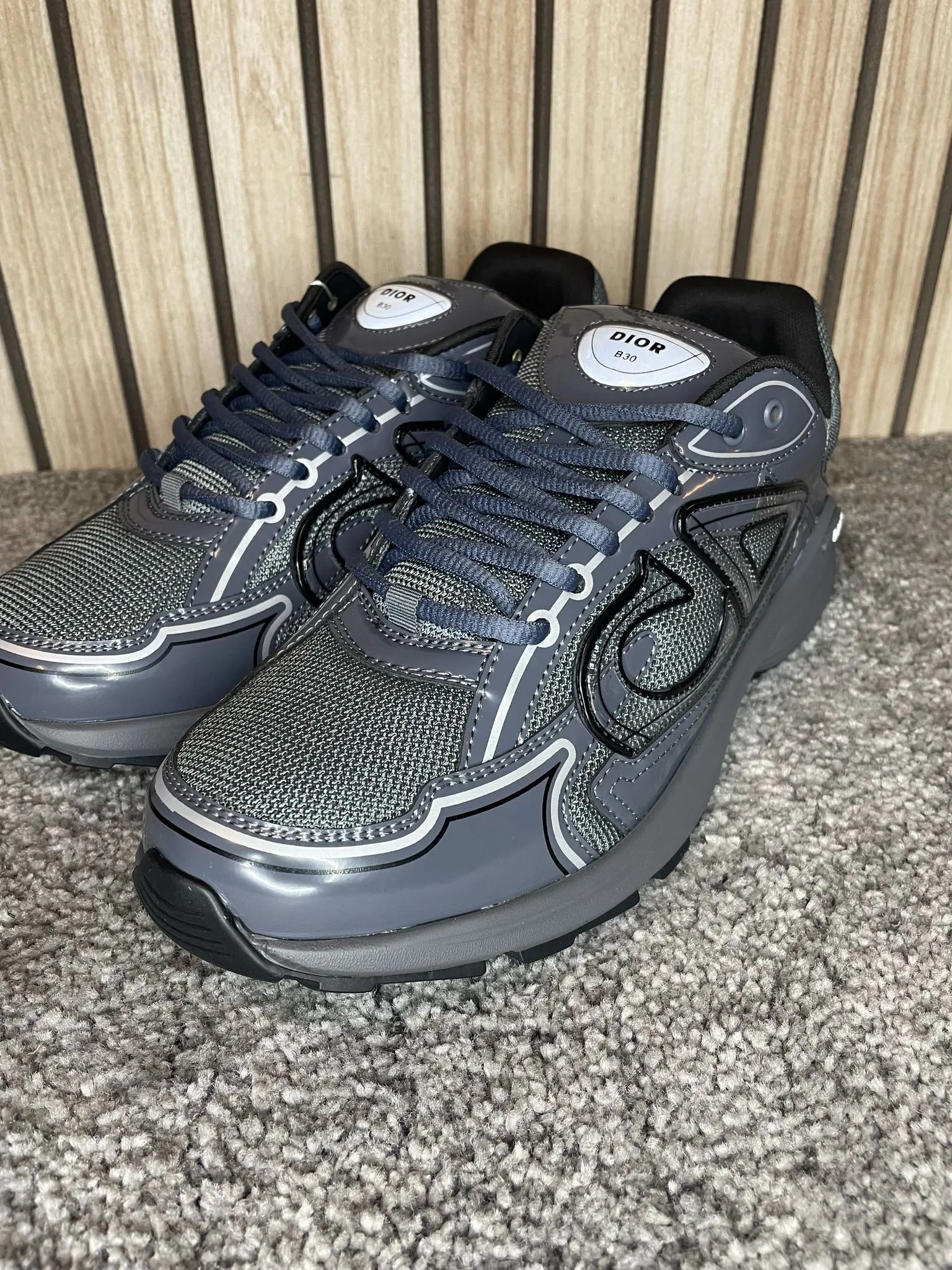 Dior B30 Countdown Grey