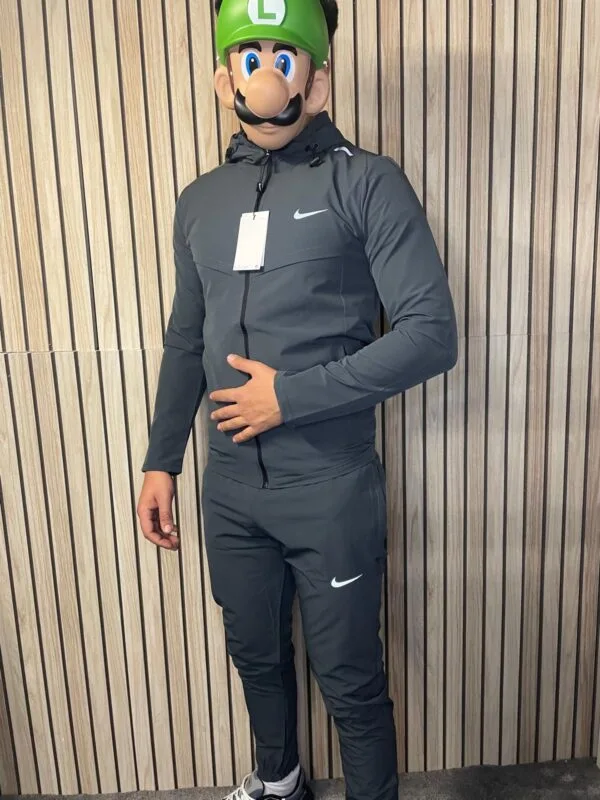 Nike trainingspak Grey