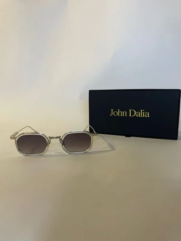 John Dalia Silver Light