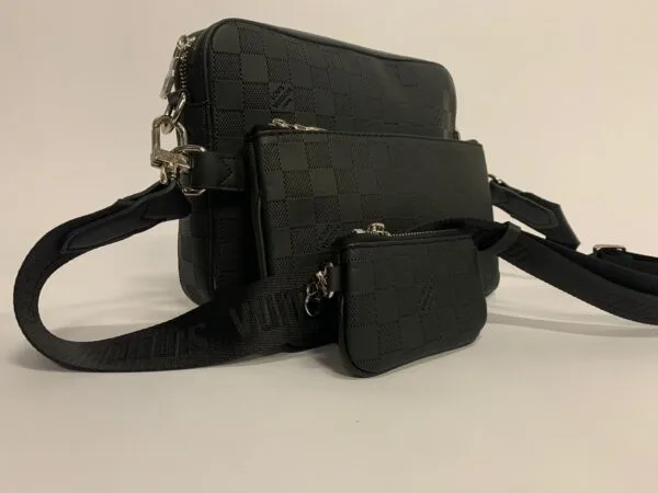 Louis Vuitton Trio Bag Black on Black