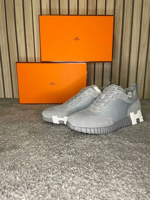 Hermes Bouncing Light Grey White