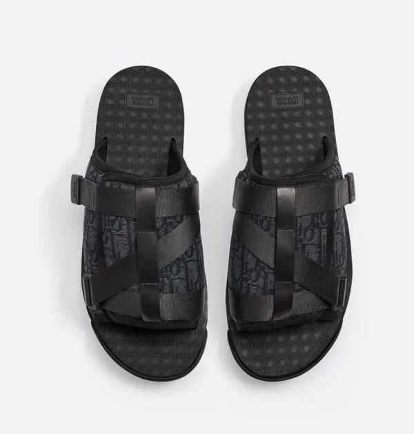 Christian Dior Alpha Sandalen Black