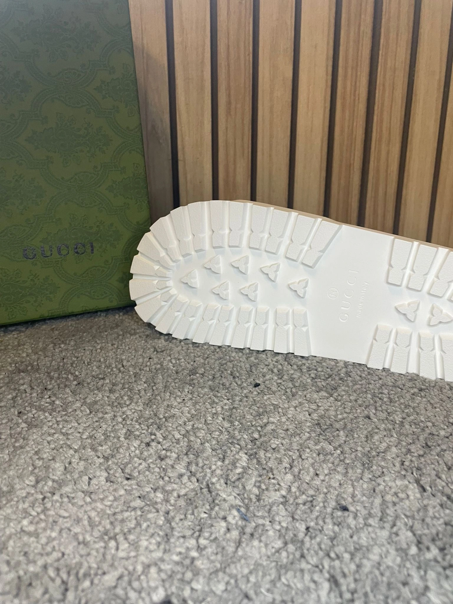 Gucci Slippers White