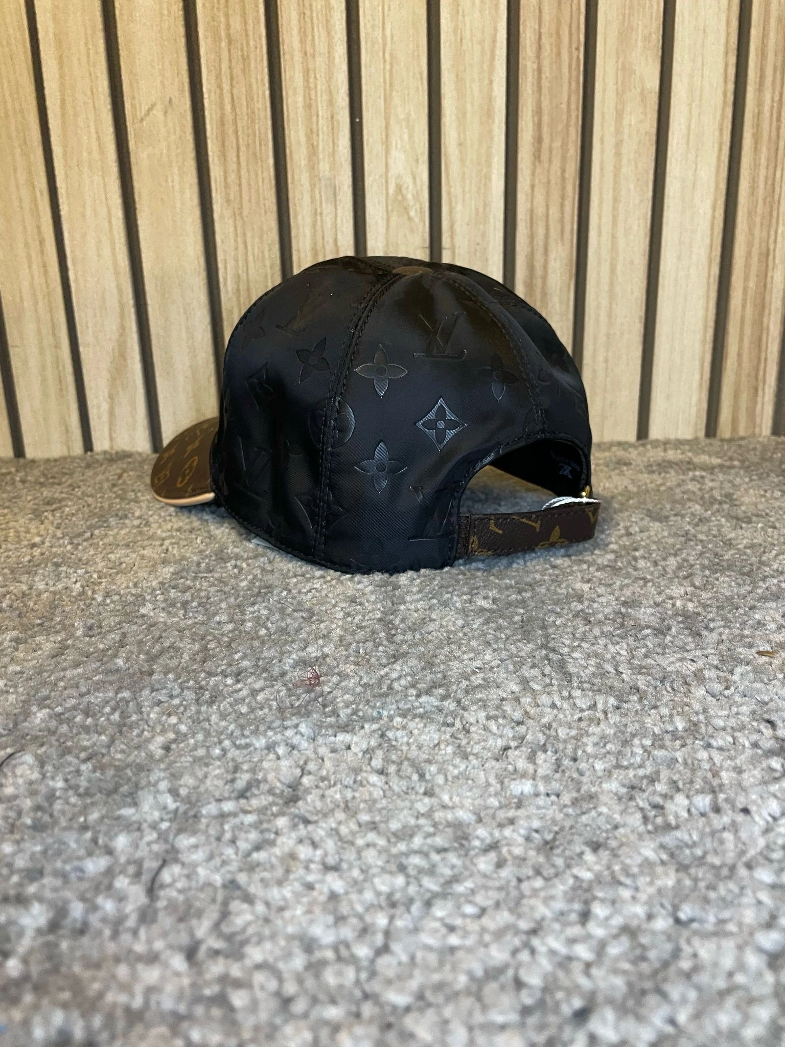 Louis Vuitton Cap Black