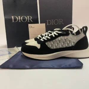 Christian Dior b25 Black On White