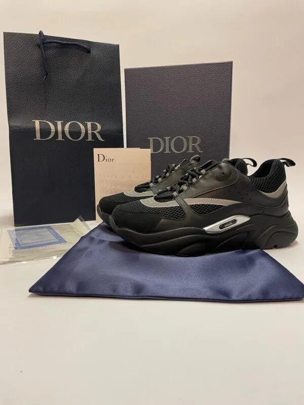 Dior B22 black