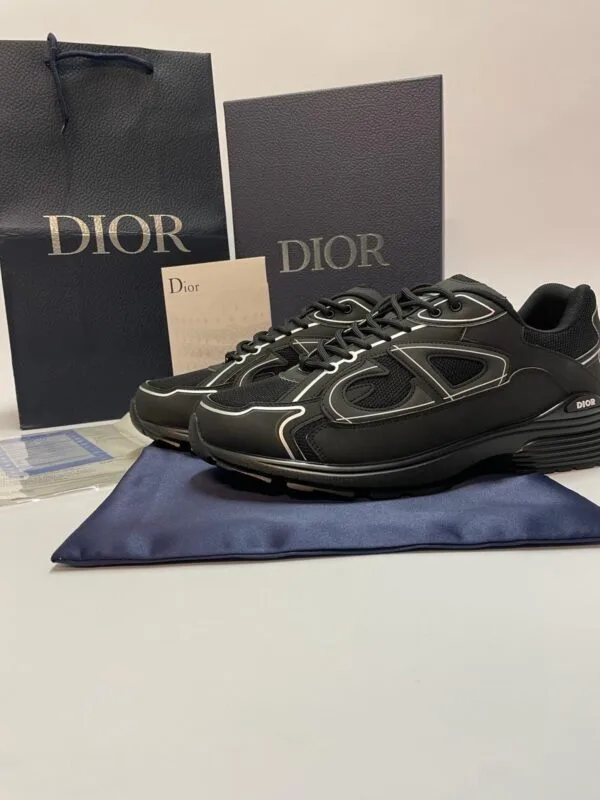 Dior b30 black