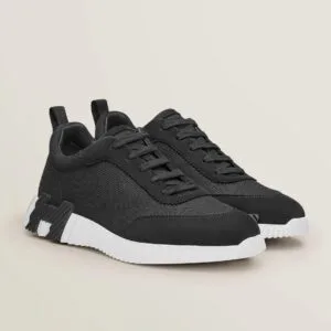 Hermes Bouncing Black On White