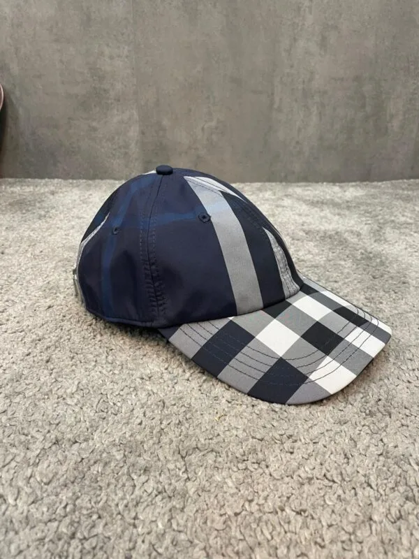 Burberry Cap Blue