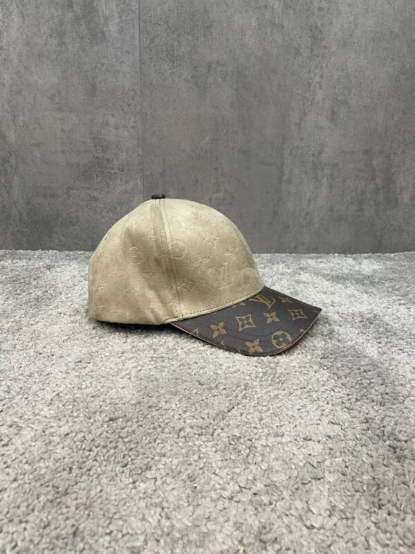 Louis Vuitton Cap Green